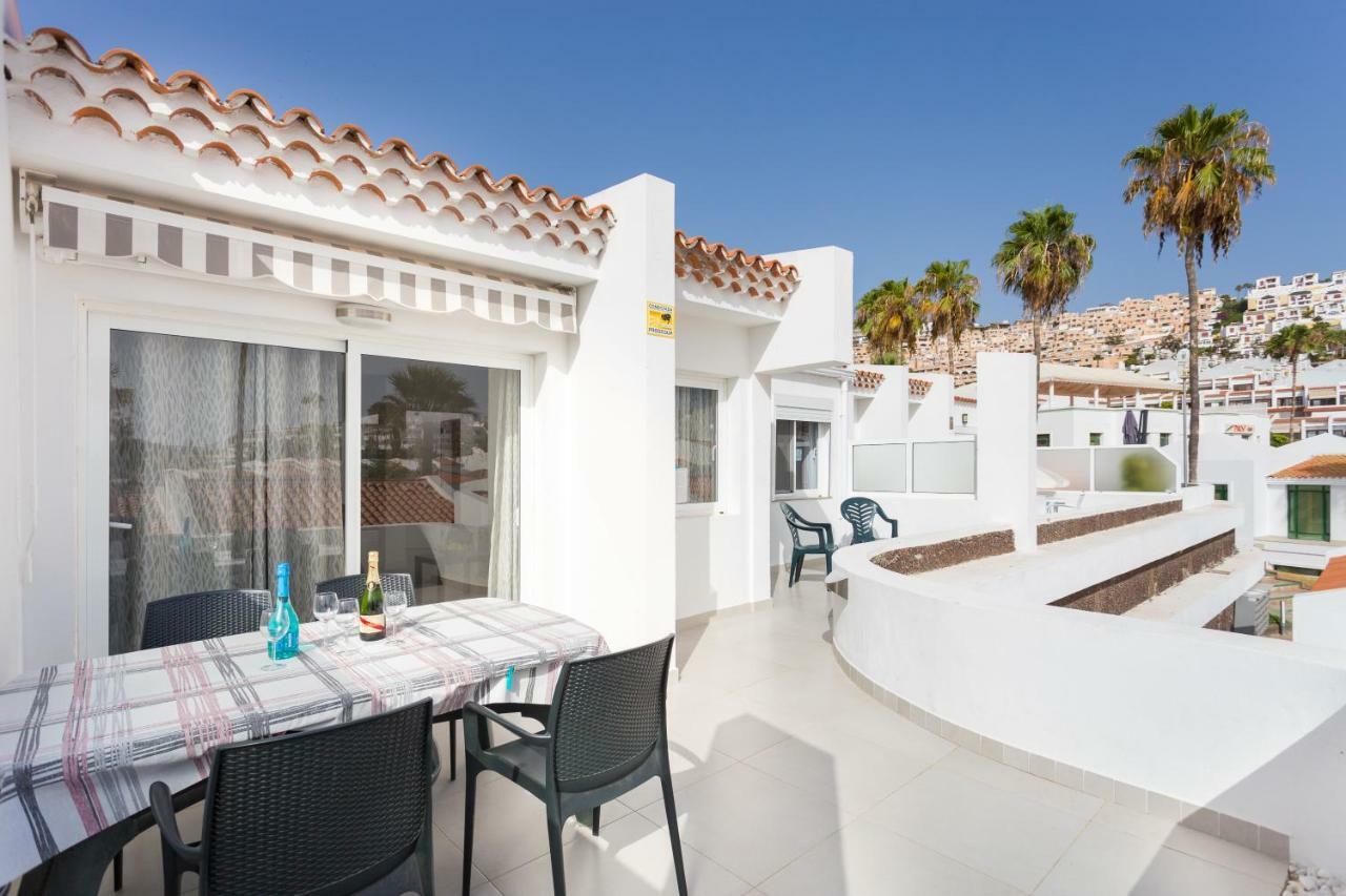 Apartment Eden Island Village Адехе Екстериор снимка